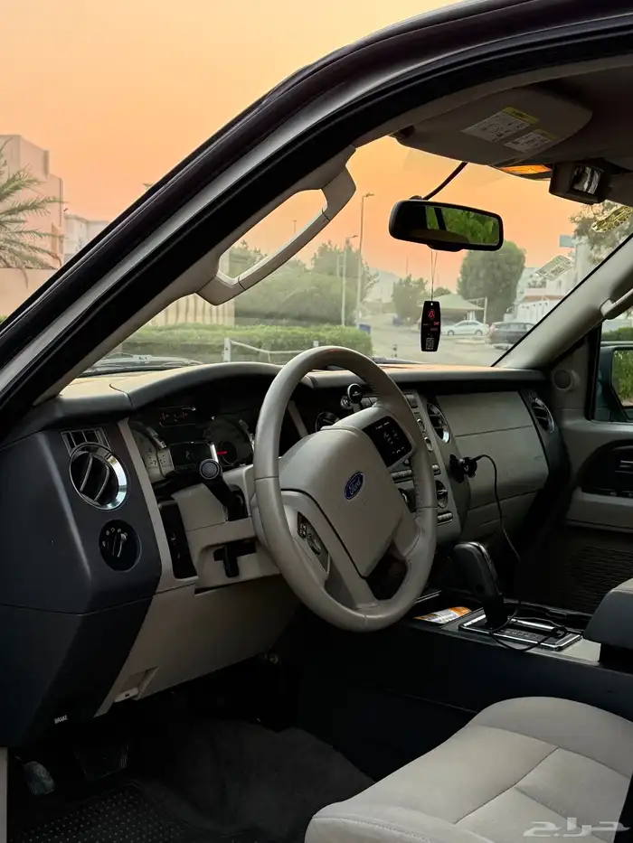 فورد اكسبيدشن 2014 18