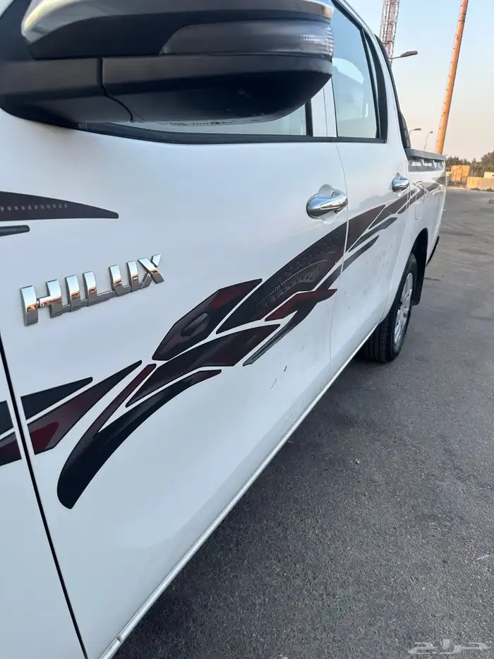 تويوتا هايلكس غمارتين 7