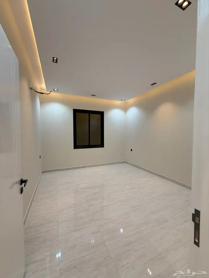 للبيع شقق سكنية فاخرة بمساحات واسعه ب اسطح خاصة ومصعد شغال 17