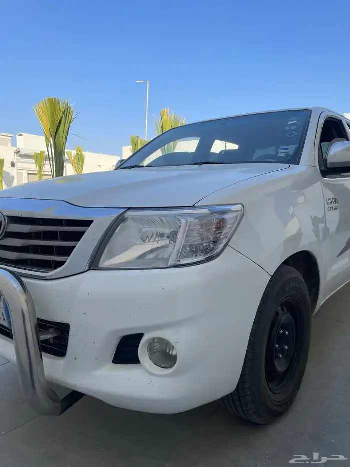 هايلوكس 2012 نظيفه 0