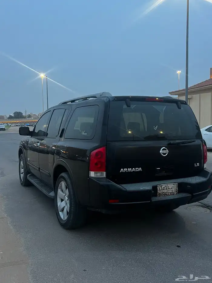 ارمادا 2008 اللون اسود 1