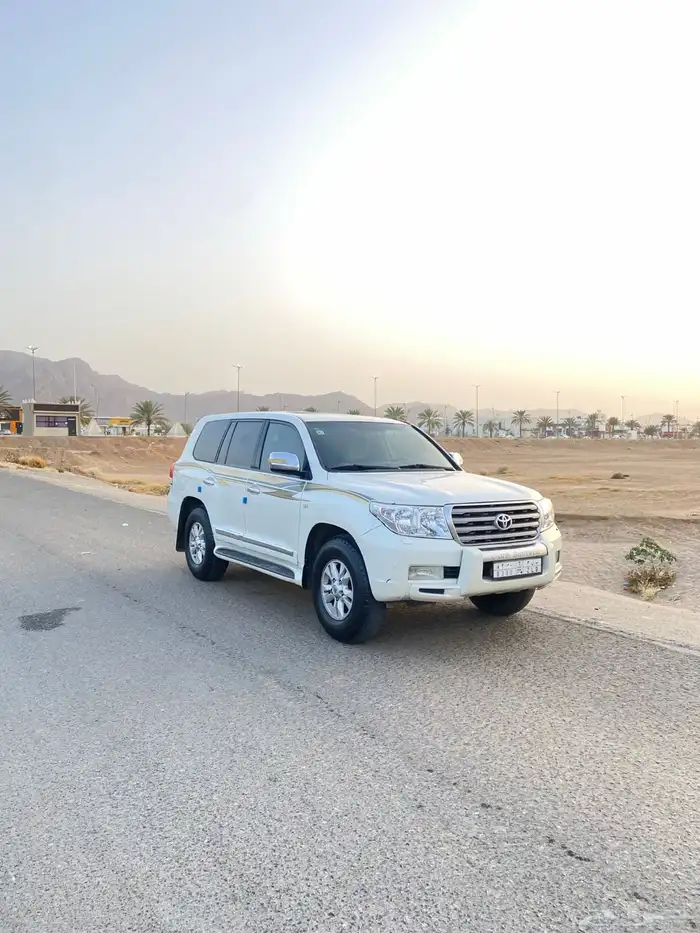 لاندكروزر 2009 VXR 4