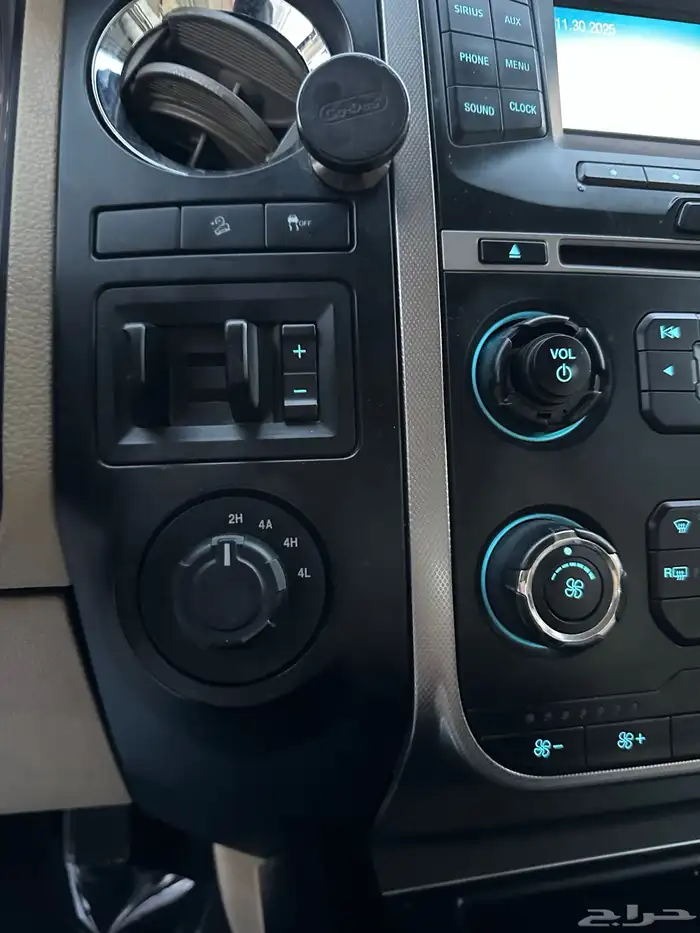 فورد اكسبيدشن دبل 2016 قصير 14