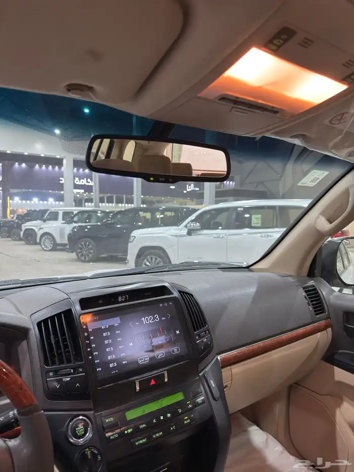 تويوتا لاندكروزر جكسار 2014 فل كامل V8 سرندل سعودي 25