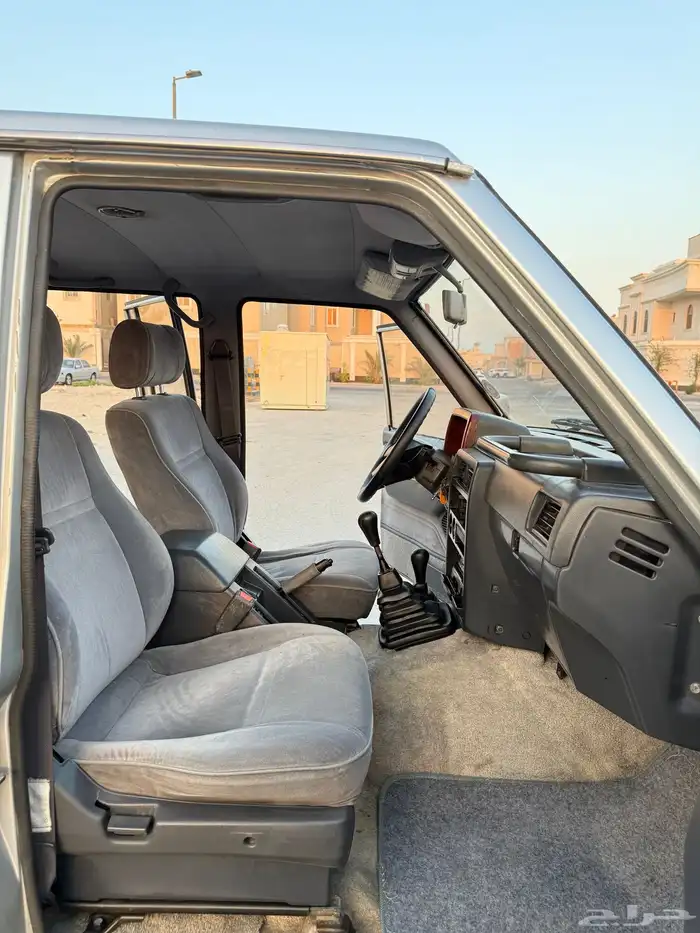 نيسان باترول سفاري 1991 وارد قطر 32