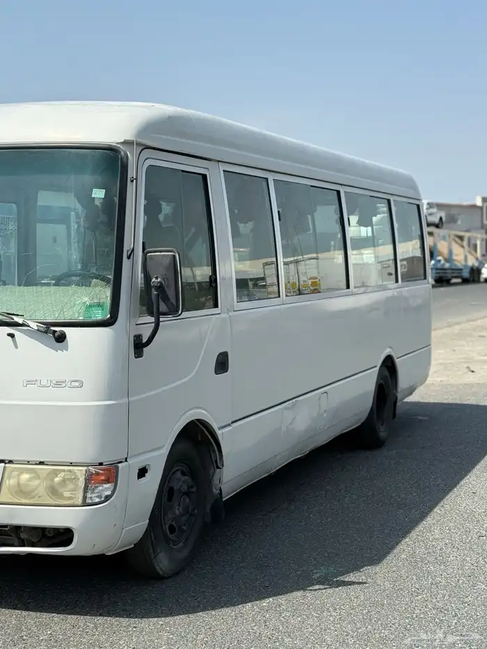 باص ميتسوبيشي روزا 2009 0