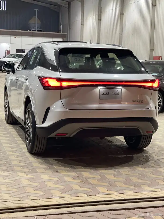لكزس Rx BB   BH سعودي 25 كاش اقساط 10