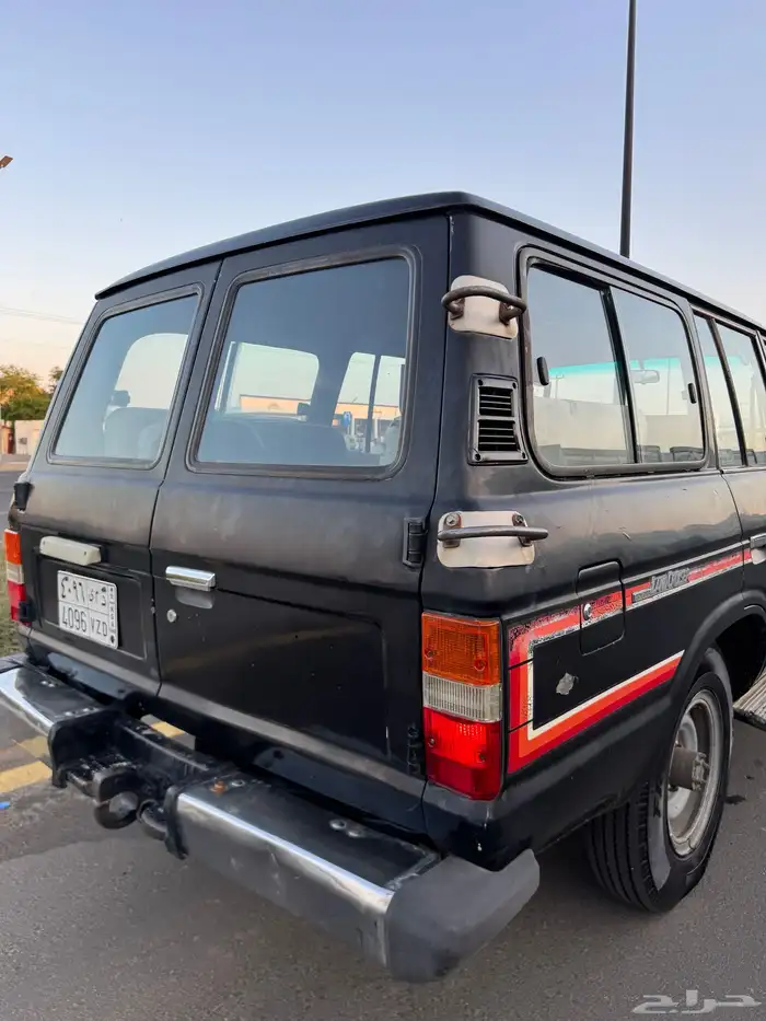 تابوتا صالون مديل 85 8