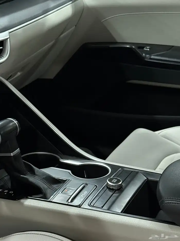 كيا K5 ستاندر 2021 لدى معرض(عبيد الرشيدي) 8