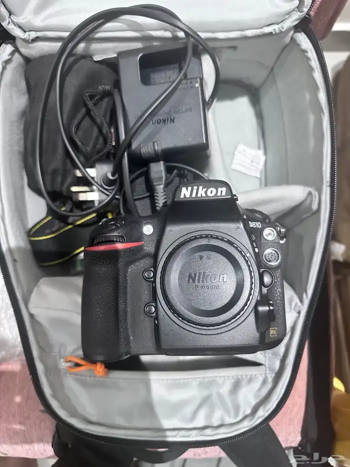 للبيع المستعجل كاميرا نيكون وكاميرا كانون ورونين 1