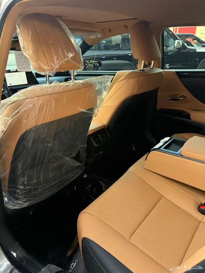 لكزس 2024 عداد 13 الف ES350 خليجي الساير 10