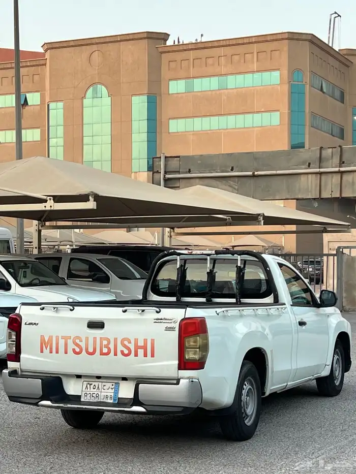 ميتسوبيشي 200L موديل 2020 2021 حبتين غماره ديزل 42