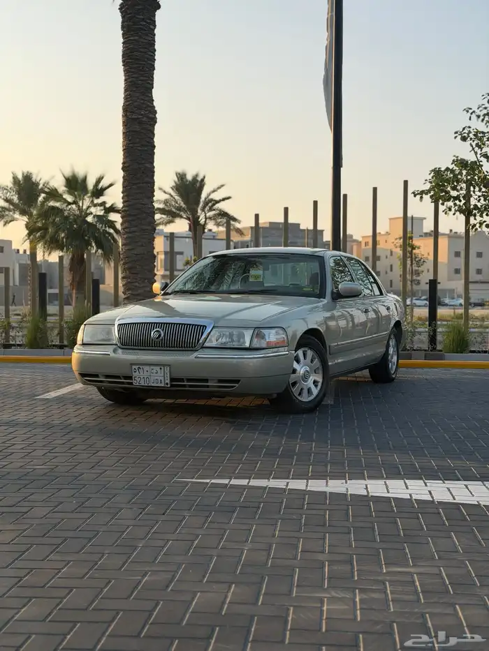 فورد جراند ماركيز مخزن ممشى 65 الف فقط 2