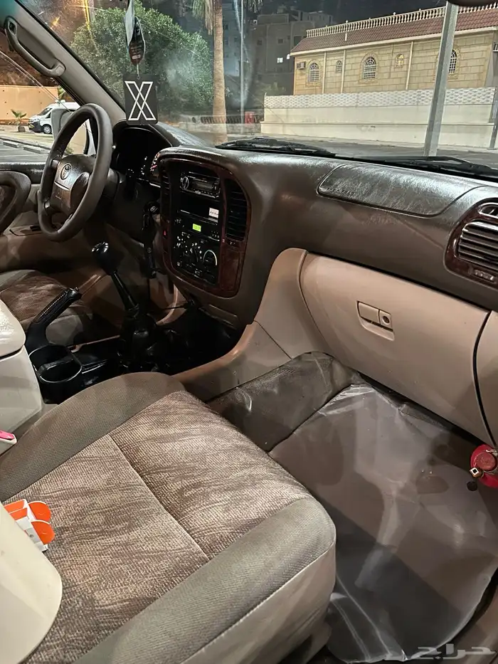 لاندكروزر 2001 نظيف جدا 16