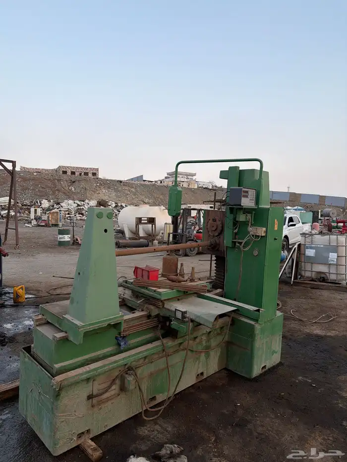 مخرطه حديد او آلة الحفر UMA-BF56 3