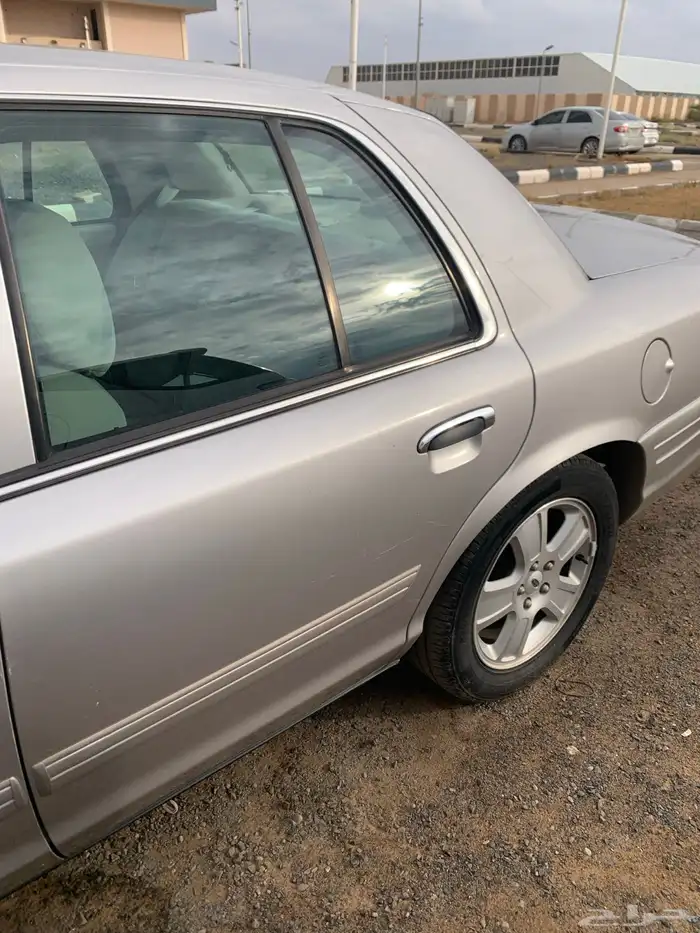 فورد فكتوريا سعودي 6