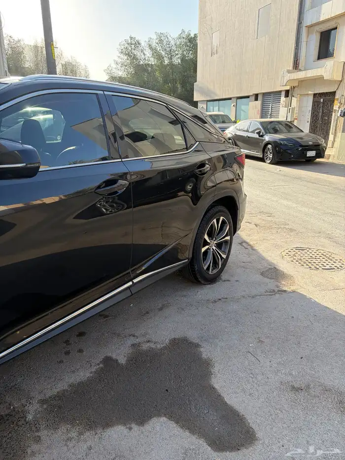 لكزس RX350 نظافة مطلقه ممشى قليل لون ملكي شد بلد 56