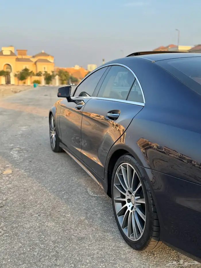 للبيع مرسيدس CLS 400 AMG مخزن 5