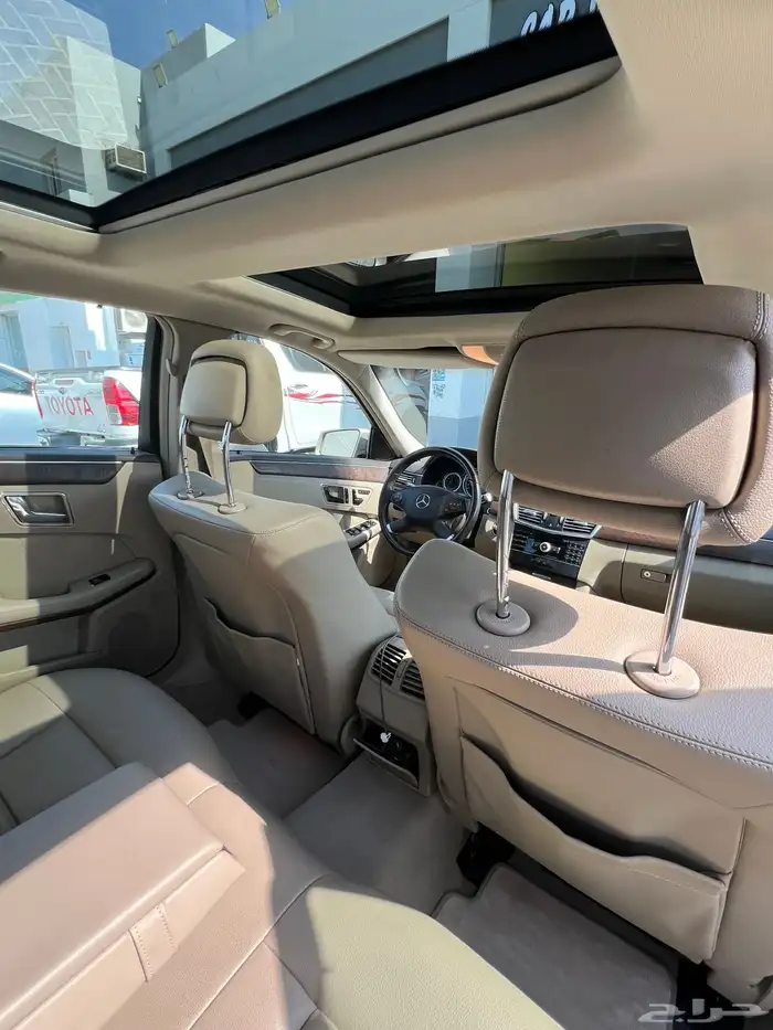 مرسدسE300جفالي مديل 20210 بانوراما دفع خلفي v6 24