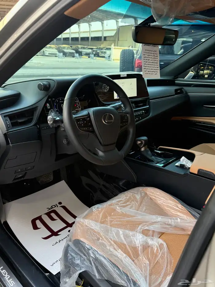 لكزس 2024 عداد 13 الف ES350 خليجي الساير 6