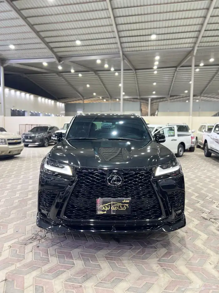 لكزس 2024 اف سبورت سعودي ماشي 45 الف 2