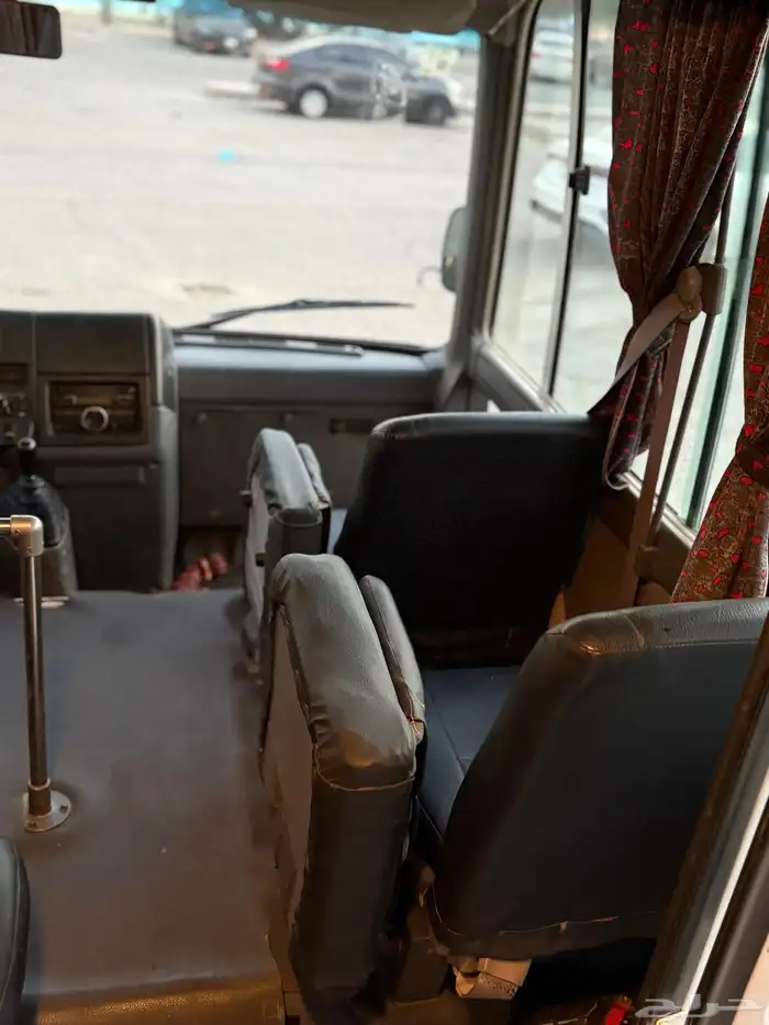 باص نيسان كوستر 2014 ديزل 30 راكب نضيف 22