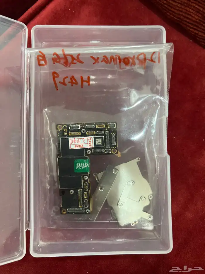 مذربود ايفون 12 برو ماكس 0