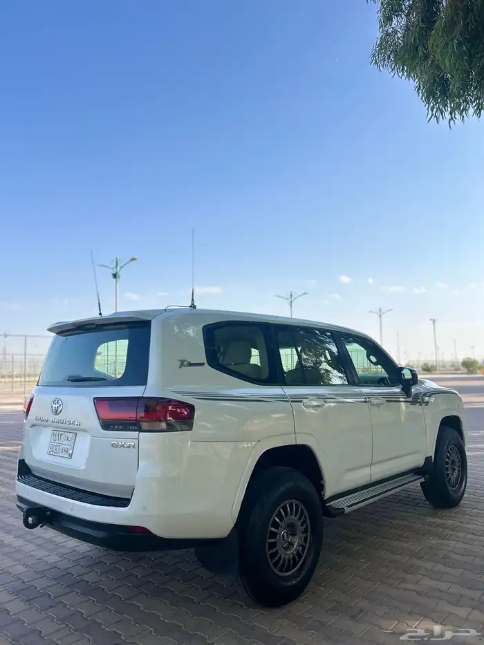 تويوتا لاندكروزر GXR ديزل 2022 5