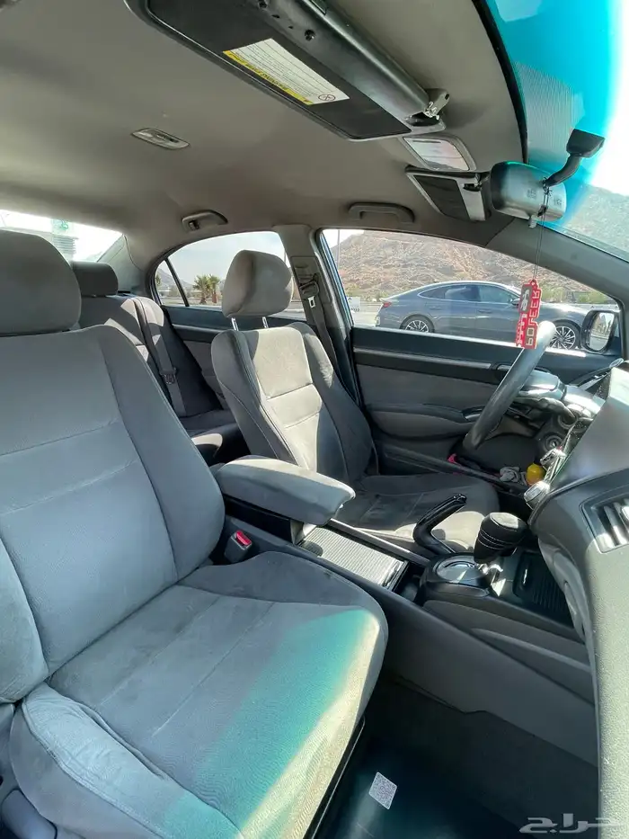 سيارة هوندا سيفيك 12