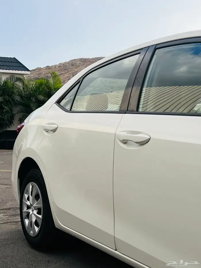 كورولا Xli شبه جديده ( مخزن ) 11