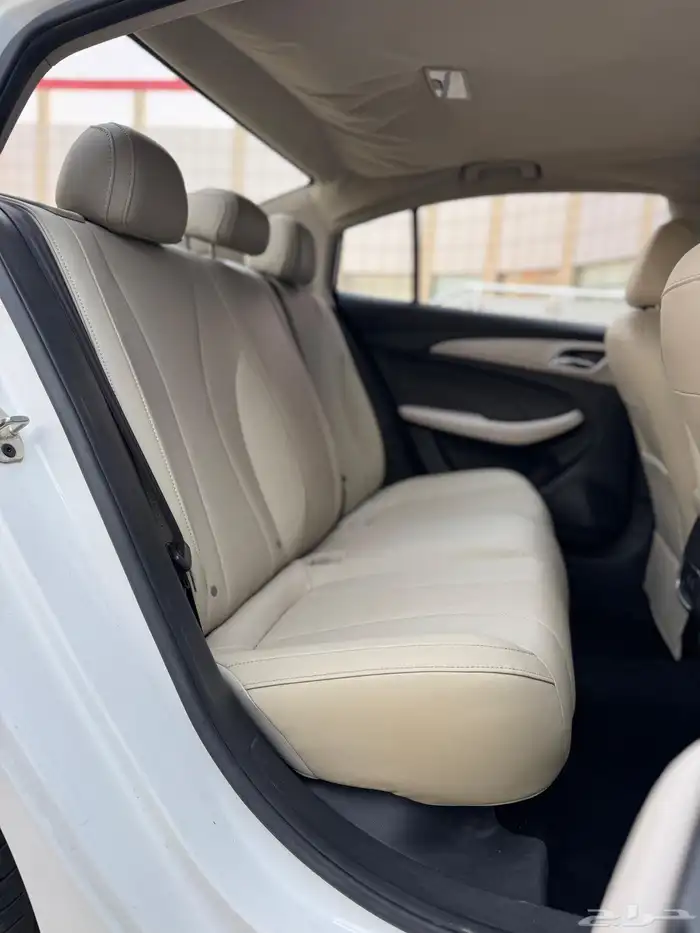 ام جي 5 فل كامل البيع 25000 الف MG 5 18