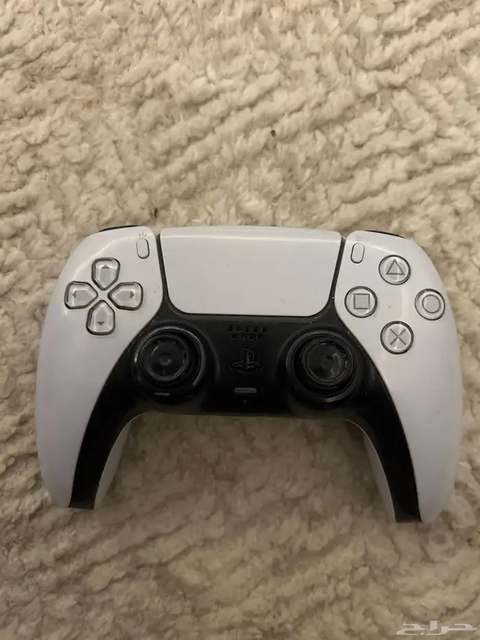 سوني 5 للبيع   اليده 3