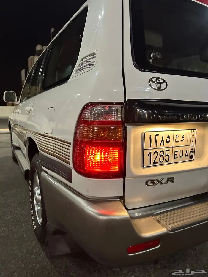 لاندكروزر 2001 نظيف جدا 26