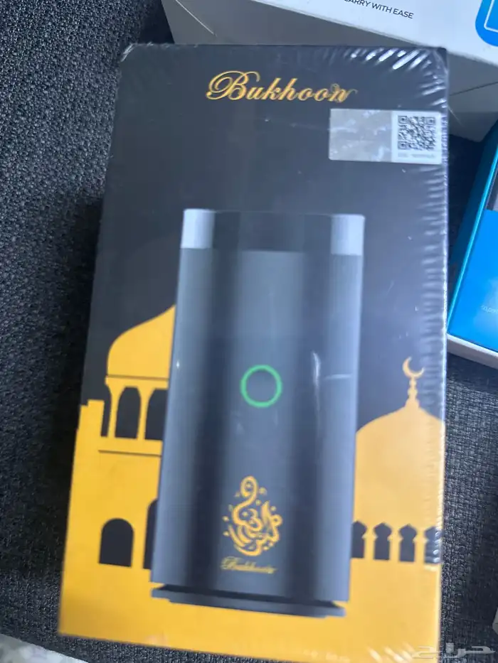 أسلاك شاحن وبطارية متنقلة وستاند وساعة ذكية ومبخرة ذكية 3