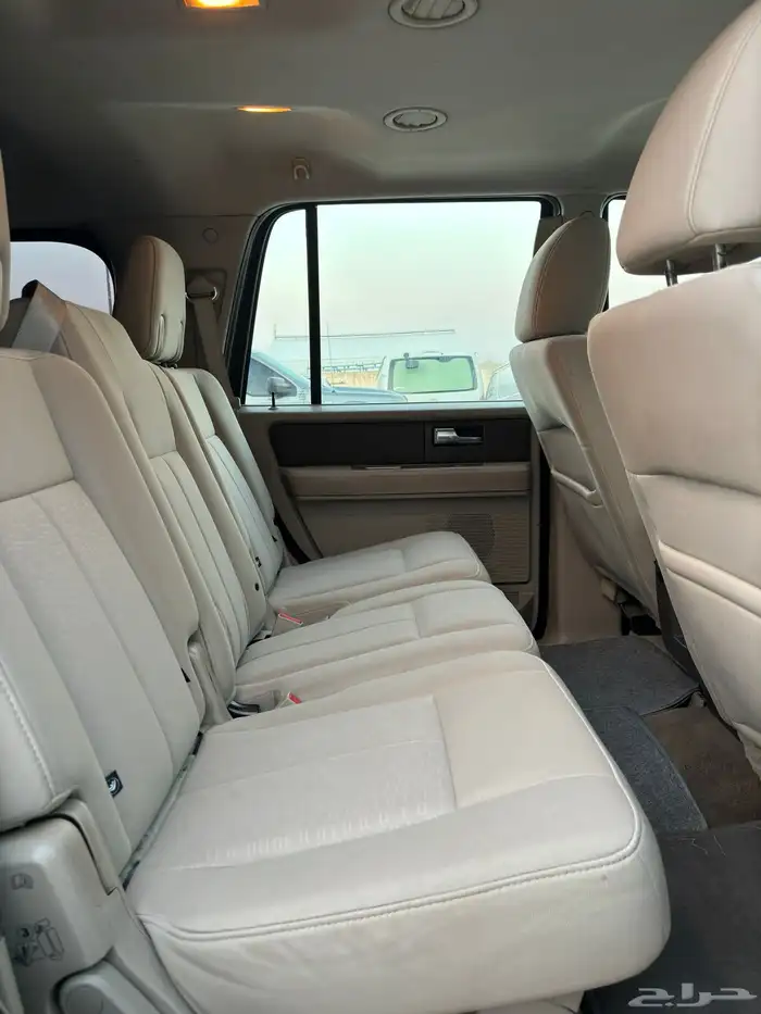 فورد اكسبديشن 2012 قصير سعودي 13