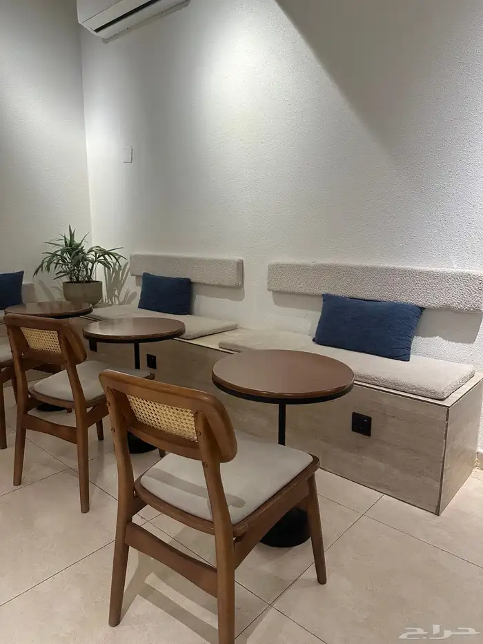 اثاث مقهى للبيع 2