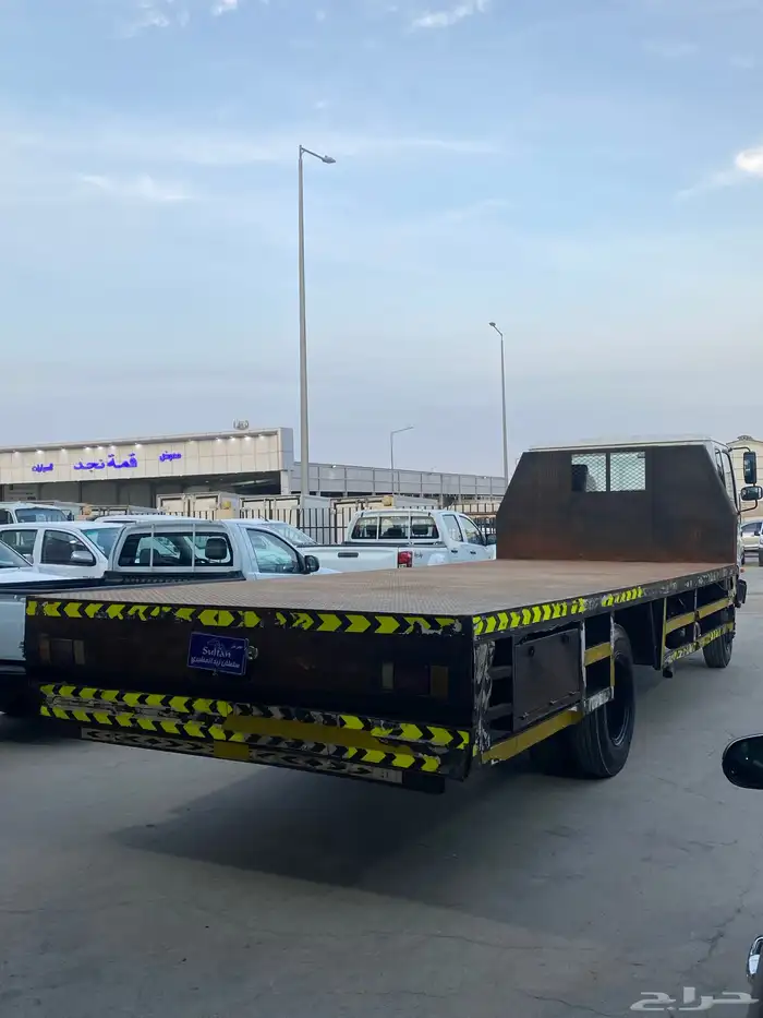 لوري FSR ايسوزو 2013 5