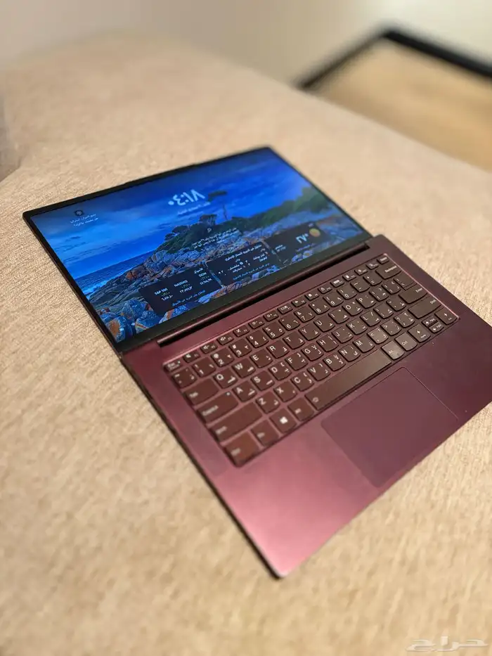 لابتوب Lenovo Yoga Slim 7 i7 الجيل 11 ب1700 قابل للتفاوض 0
