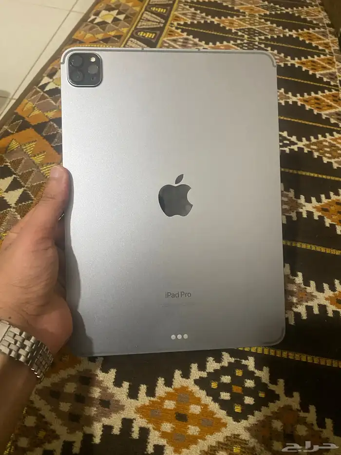 ايباد برو m2 ابو شريحة 0