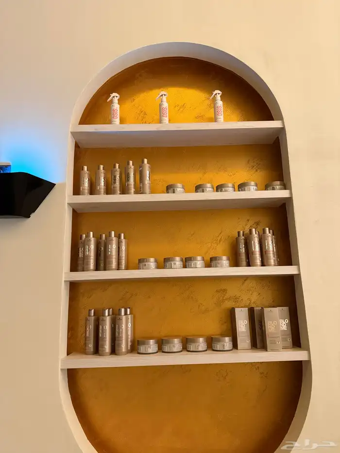 للتقبيل صالون نسائي 20