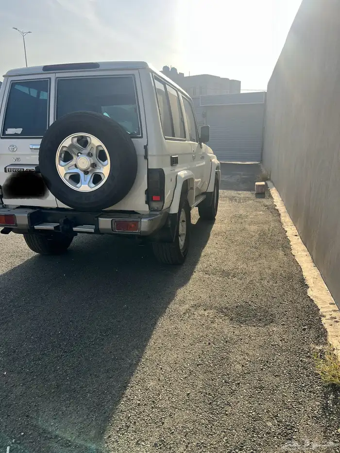 جيب ربع 2017 رفرف بوليسي 3