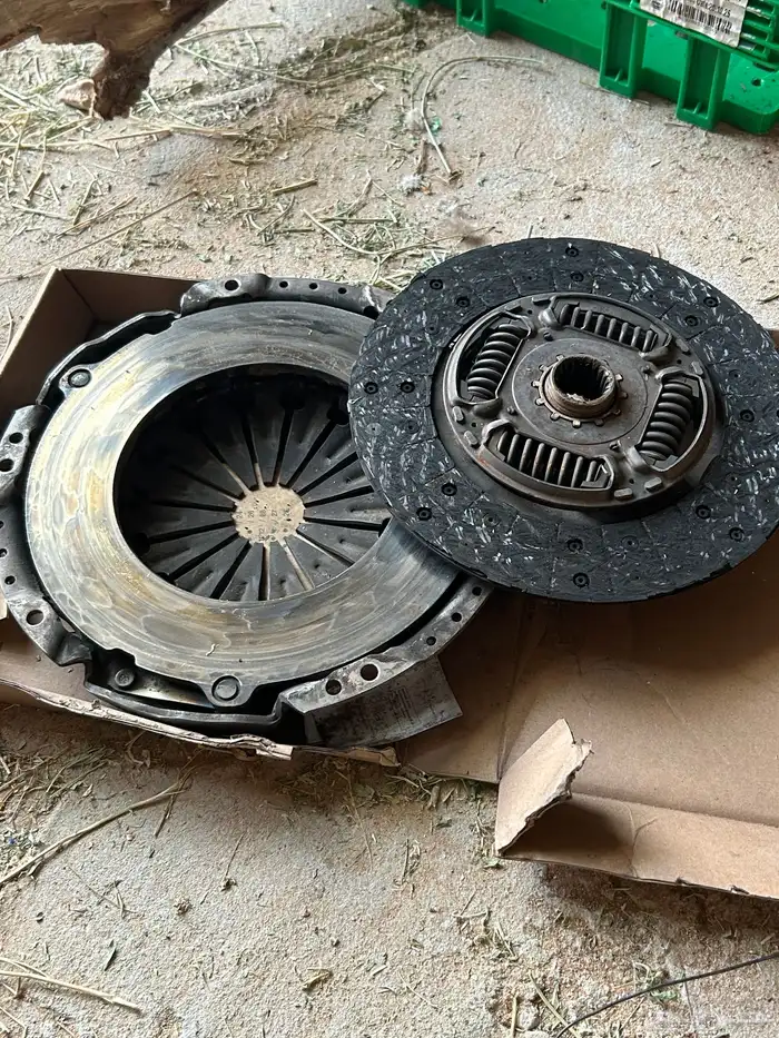 كلتش هايلكس 0