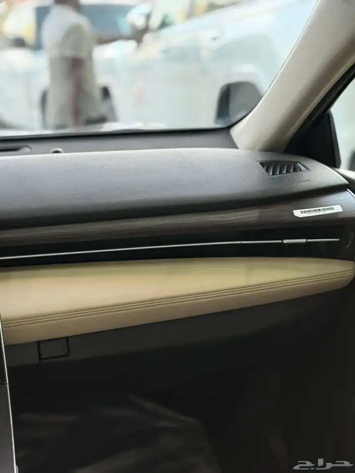 تويوتا - افالون - 2021 - ستاندر - بسعر 69 الف 15