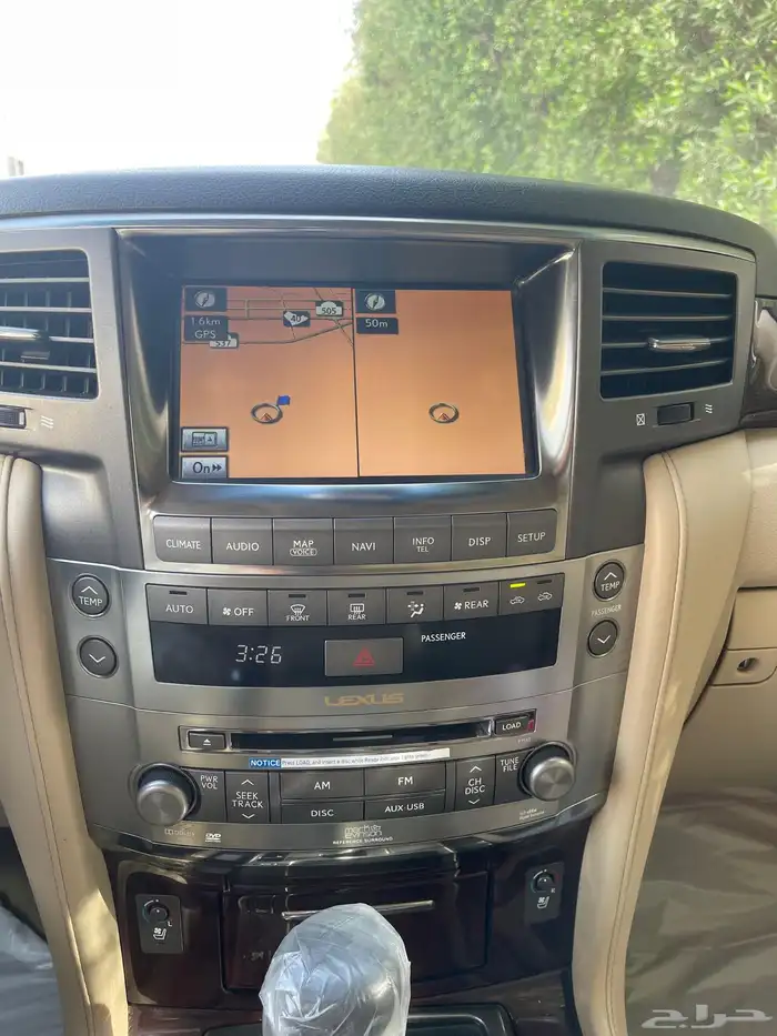 جيب لكزس LX570 بريمي 2010 11