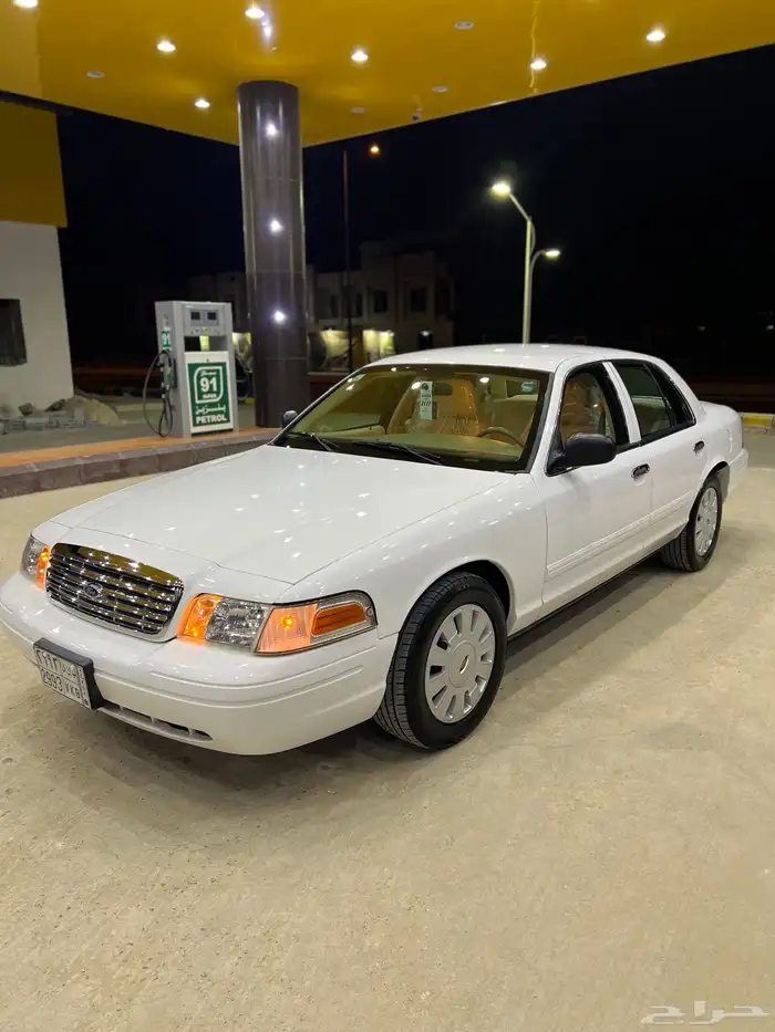 فورد فكتوريا 2011 بوليسي بدي وكالة 2