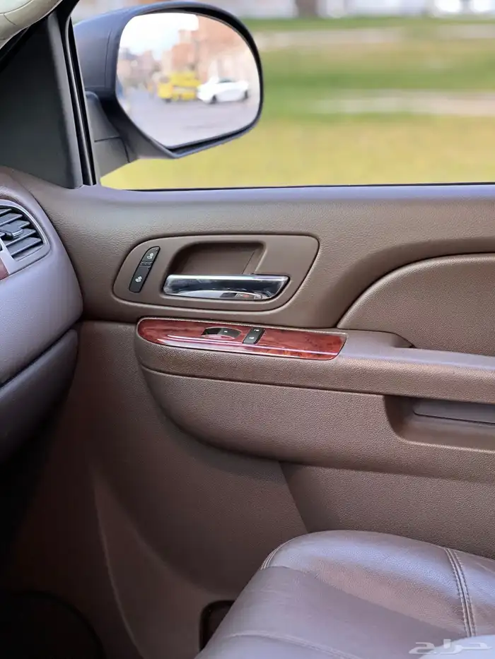 يوكن 2014 SLT ممشى 88 الف فقط 26