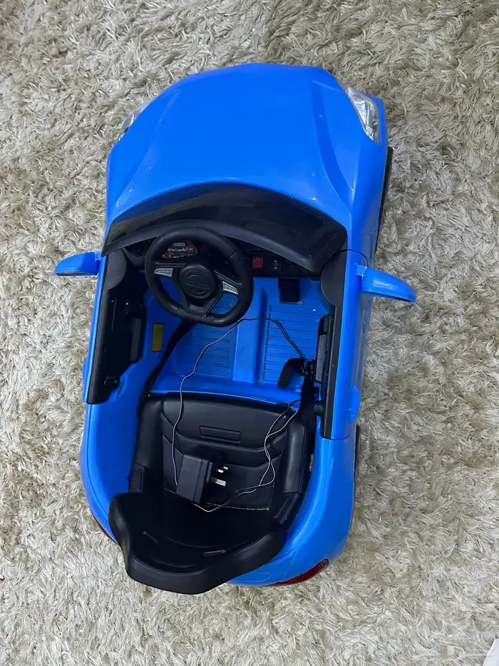 سيارة اطفال كهربائيه 5