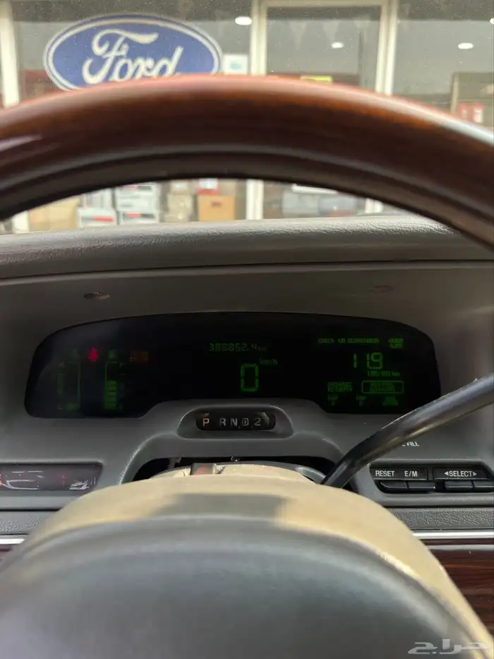 فورد جراند ماركيز ( لمتد اديشن) 14