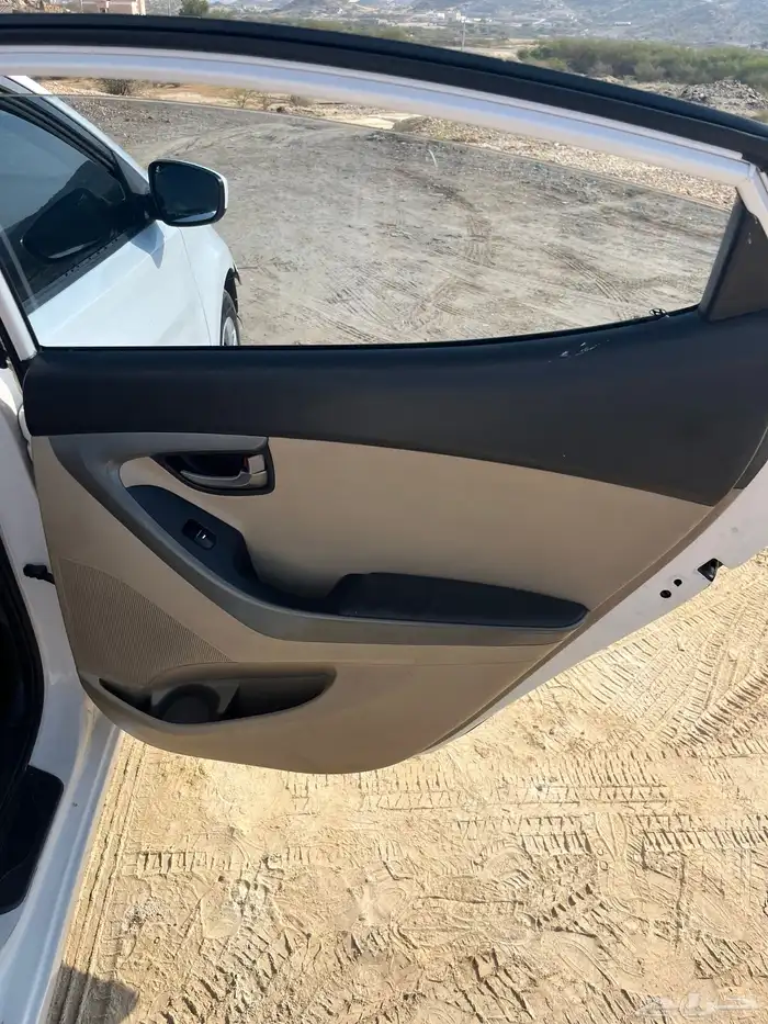 النترا 2014 مكينه 2.0 قير عادي 6