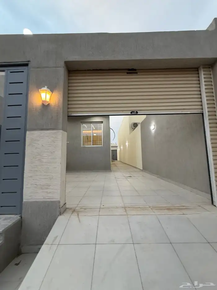 دور فاخر للبيع حي المحيسن النموذجي مقابل القطار شارعين 6